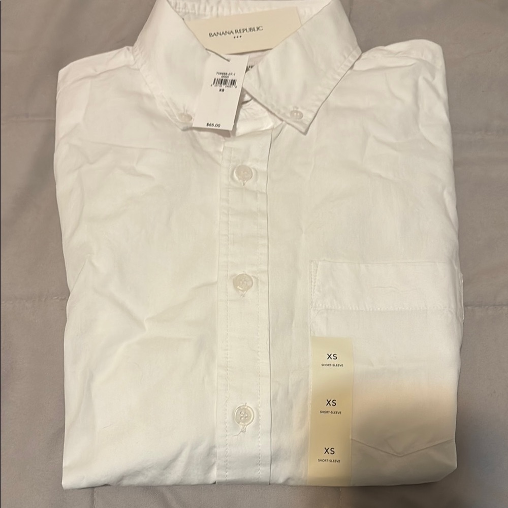 Banana Republic Men's Crisp White Button Down Shirt